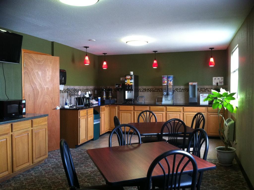 Hotel Super 8 by Wyndham Sikeston/Miner Area Exterior foto